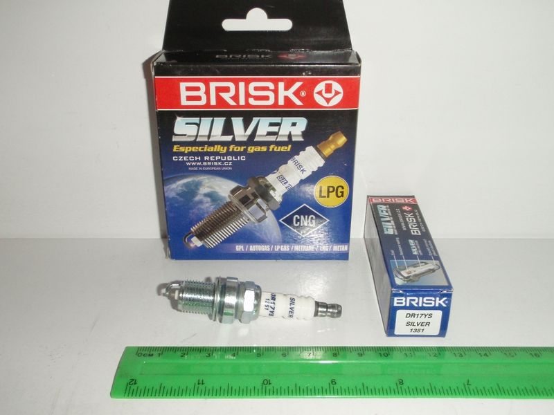 Свеча под ключ 16. Свеча Brisk Silver ГАЗ 405 - dr17ys Euro-3. Свечи Бриск Сильвер на Газель 405. Свечи зажигания 405 евро 2. Свеча зажигания Газель 405 евро 2.